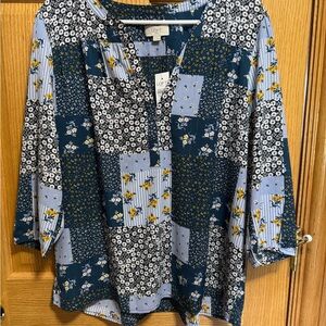 LOFT Women's Patchwork Floral Blouse - Navy and White